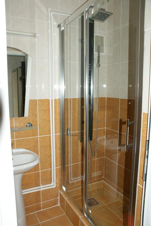 Hotel Pescarus Мамая Екстериор снимка
