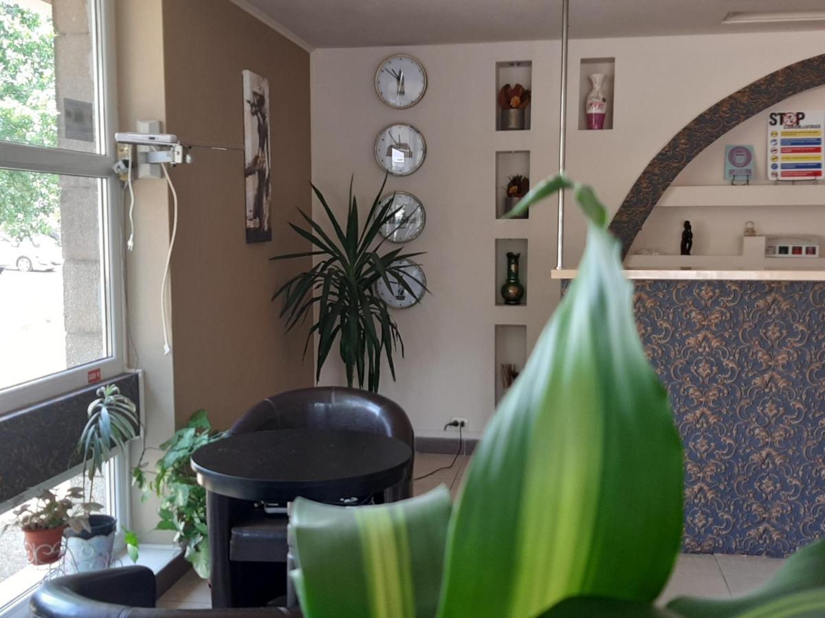 Hotel Pescarus Мамая Екстериор снимка